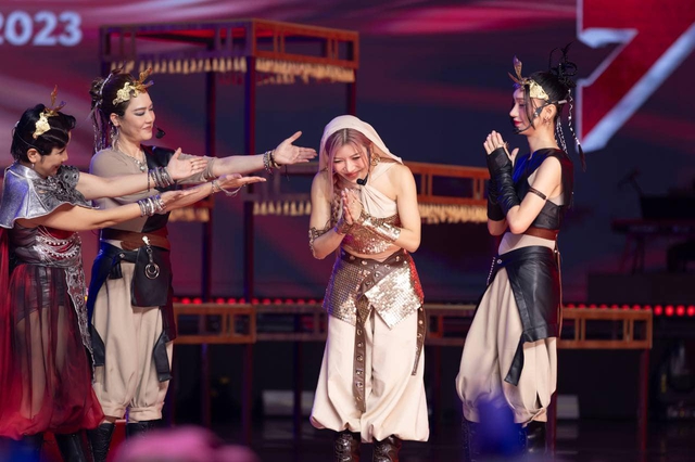 Trang Pháp: Tái xuất showbiz quá đỉnh, nhưng vướng nghi vấn chèn ép đồng nghiệp?- Ảnh 11.