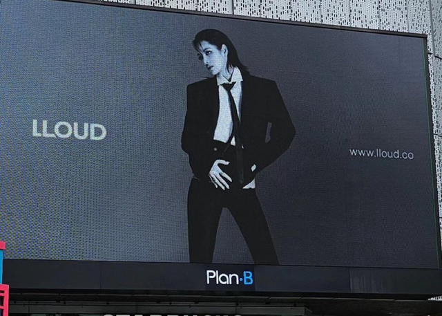 Lisa tung clip khoe visual “tổng tài", vừa lập công ty riêng đã có nhiều job khủng- Ảnh 5.