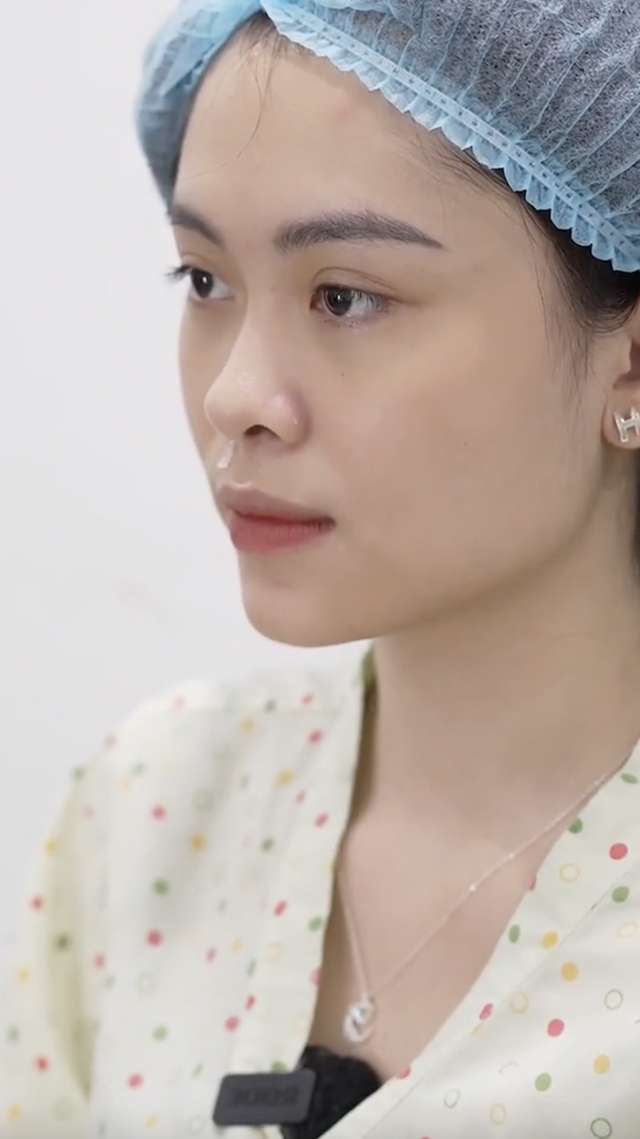 "Kiểm chứng" mặt mộc của dàn gái xinh hot nhất hiện tại: Ai vẫn là nữ thần khi xuề xoà nhất?- Ảnh 4.