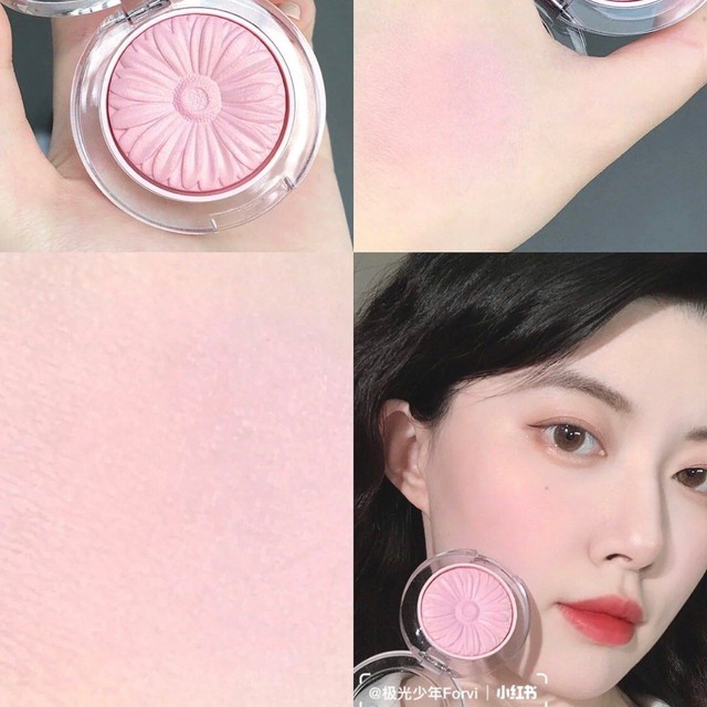 Thật thú vị: Đứng sau tạo hình makeup "đại minh tinh" của Lisa toàn son phấn bình dân, có món giá chỉ 60.000đ - Ảnh 4.