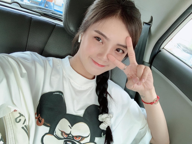 Hôn nhân hot girl nhóm hài BB&BG gặp sóng gió, BB Trần giúp đỡ Kim Nhã hết mình nhưng với Lâm Á Hân thì khác?- Ảnh 3.
