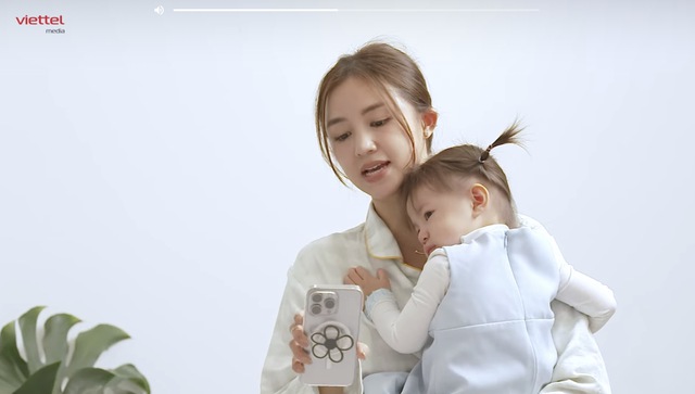 “Pam iu ơi” sợ hãi khóc mếu, hốt hoảng chạy trốn bố mẹ vì lý do dở khóc dở cười- Ảnh 9. “Pam iu ơi” sợ hãi khóc mếu, hốt hoảng chạy trốn bố mẹ vì lý do dở khóc dở cười- Ảnh 9.