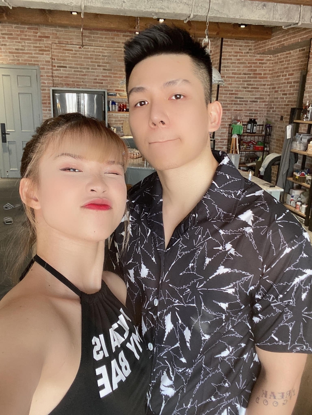 Hôn nhân Khởi My - Kelvin Khánh: Không có ý định sinh con, vướng tin đồn rạn nứt vì 1 câu của đồng nghiệp- Ảnh 1.