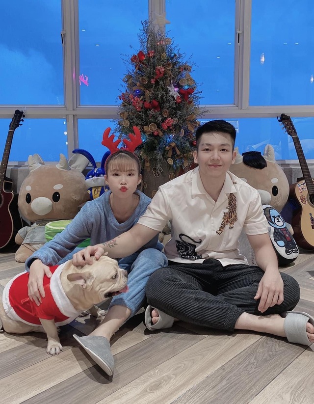 Khởi My - Kelvin Khánh bị team qua đường tóm gọn, thái độ gây chú ý giữa tin chia tay- Ảnh 4.
