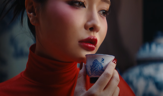 "Bỏng mắt" với giao diện mới của nữ game thủ Liên Quân- Ảnh 2. "Bỏng mắt" với giao diện mới của nữ game thủ Liên Quân- Ảnh 2.