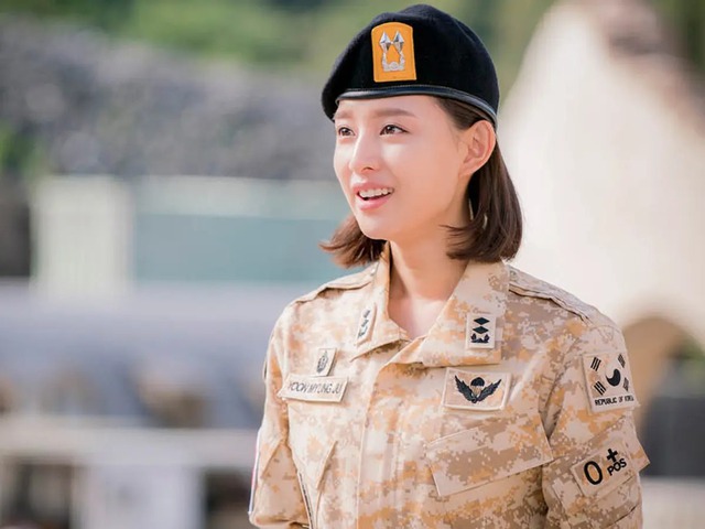 Queen of Tears giúp Kim Ji Won làm được điều chưa từng có ở màn ảnh Hàn, netizen nghe mà "phổng mũi tự hào"- Ảnh 4.