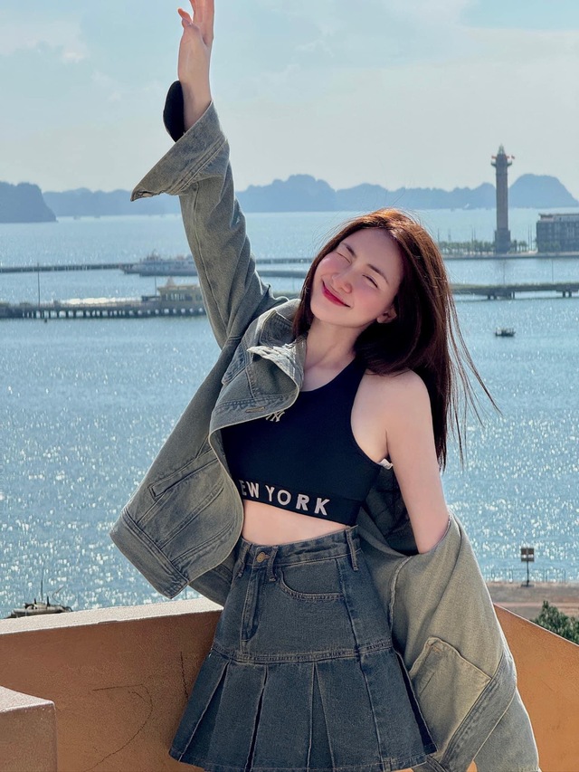 Ngắm 1000 lần không chán tủ đồ hè của Hoà Minzy: Visual và style "gái một con" vẫn cứ đỉnh- Ảnh 12.