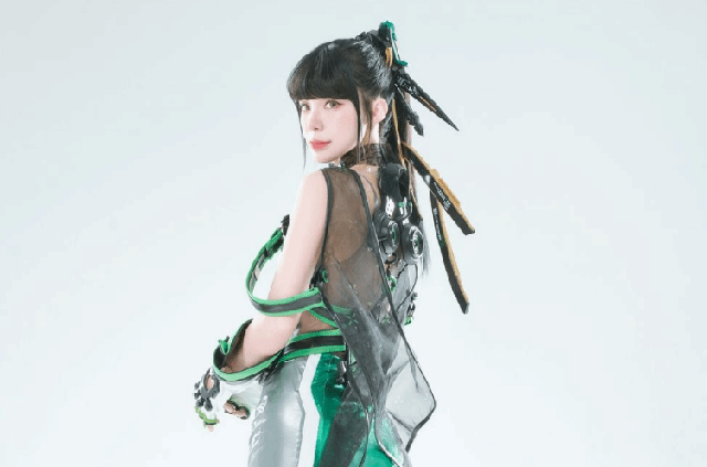 Cosplay Eve, gái xinh háo hức chờ ngày trình làng của game "bom tấn"- Ảnh 3. Cosplay Eve, gái xinh háo hức chờ ngày trình làng của game "bom tấn"- Ảnh 3.