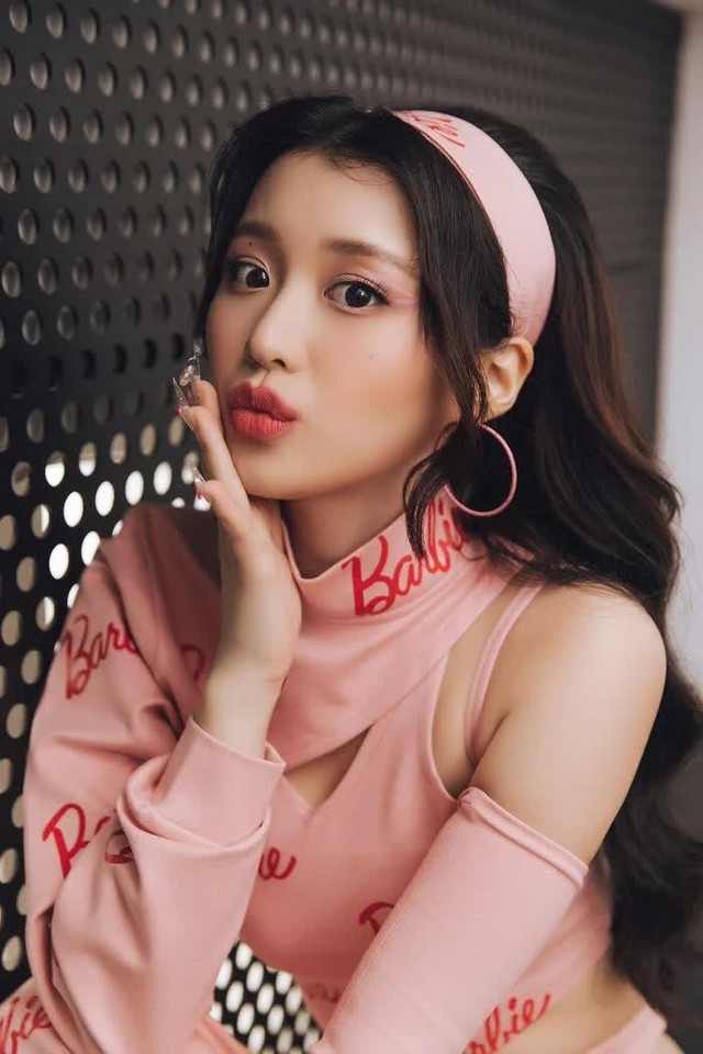 Nữ ca sĩ người Hàn từng khiến Đông Nhi - Noo Phước Thịnh tranh giành: Cát-xê bèo bọt, "mất hút" sau khi rời công ty- Ảnh 5.