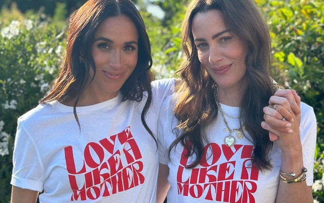 Meghan xuất hiện "trả quyền lợi" cho bạn thân giúp cô quảng bá mứt dâu của thương hiệu mới- Ảnh 1.