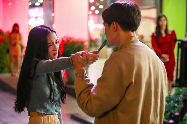 Nữ chính phim Việt 18+ đẹp nhất hiện tại: Nhan sắc "gây mê" tuổi U30, chưa bao giờ "hở bạo" đến thế- Ảnh 13.