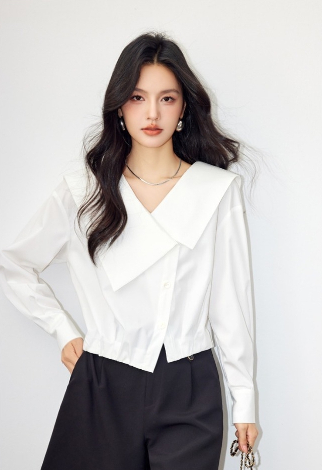 Style nữ chính phim ngôn tình chưa lên sóng đã viral mọi mặt trận: Xinh xắn, ngọt ngào chuẩn "mối tình đầu"- Ảnh 15. Style nữ chính phim ngôn tình chưa lên sóng đã viral mọi mặt trận: Xinh xắn, ngọt ngào chuẩn "mối tình đầu"- Ảnh 15.
