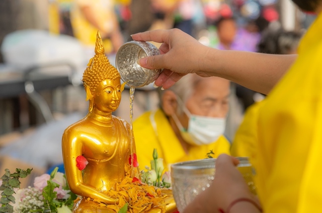 Chung vui lễ hội Songkran ở khắp Thái Lan- Ảnh 2.