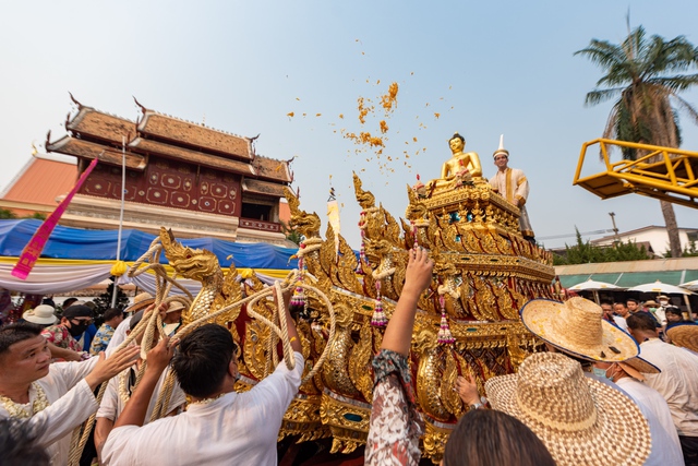 Chung vui lễ hội Songkran ở khắp Thái Lan- Ảnh 5.