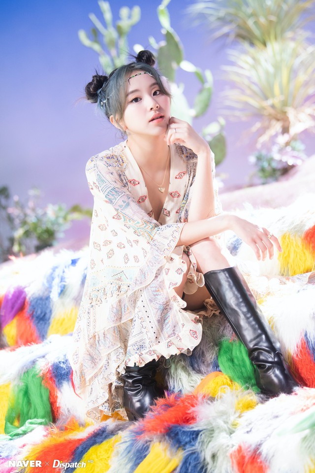 Cặp đôi mới của Kpop: Nàng là em út ngổ ngáo của TWICE, chàng là “quái vật nhạc số" từng collab với Wren Evans!- Ảnh 4. Cặp đôi mới của Kpop: Nàng là em út ngổ ngáo của TWICE, chàng là “quái vật nhạc số" từng collab với Wren Evans!- Ảnh 4.