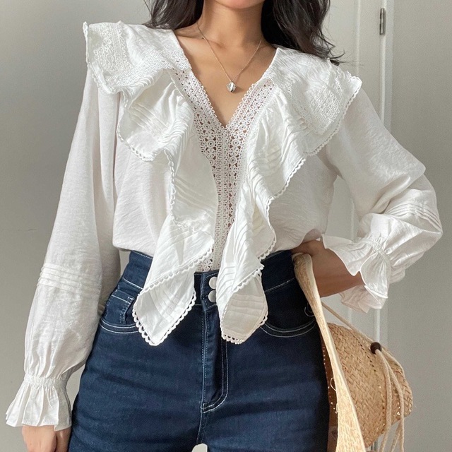 Ngắm chaebol Kim Ji Won diện áo sơ mi, ghim được ngay 5 mẫu thanh lịch, sang nức nở cho nàng công sở- Ảnh 10. Ngắm chaebol Kim Ji Won diện áo sơ mi, ghim được ngay 5 mẫu thanh lịch, sang nức nở cho nàng công sở- Ảnh 10.