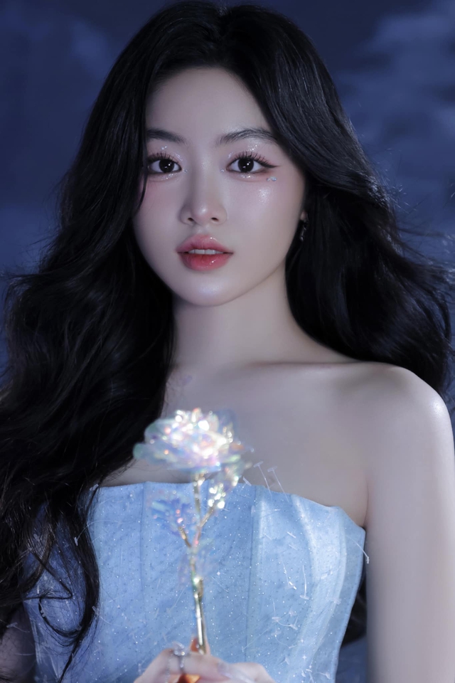 Tiệc sang chảnh của ái nữ MC Quyền Linh: Làm công chúa, bạn bè đồng trang lứa và nghệ sĩ nổi tiếng tham dự- Ảnh 14. Tiệc sang chảnh của ái nữ MC Quyền Linh: Làm công chúa, bạn bè đồng trang lứa và nghệ sĩ nổi tiếng tham dự- Ảnh 14.