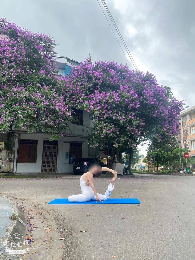 Bằng lăng chưa bao giờ đẹp đến thế, nhưng đừng biến đường phố thành studio chụp ảnh!- Ảnh 8.
