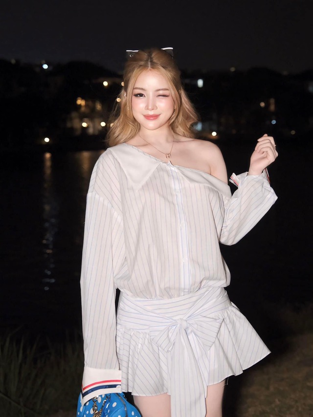 DJ Mie lộ diện tươi rói, chăm chỉ làm việc này khi nhập hội FA- Ảnh 8. DJ Mie lộ diện tươi rói, chăm chỉ làm việc này khi nhập hội FA- Ảnh 8.