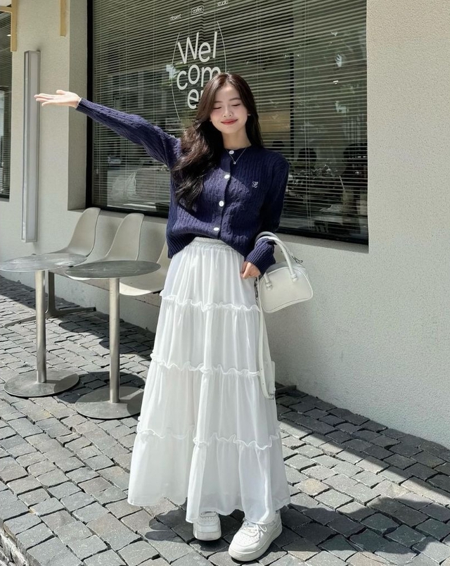 Cô gái được cơ trưởng trẻ nhất Việt Nam cầu hôn: Chỉ cao 1m57 nhưng style đẹp đỉnh, "sách mẫu" mà phái nữ rất mê- Ảnh 5.