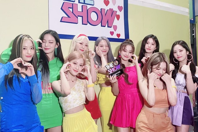 Nhóm nữ than thở vì gần 1 năm chưa được comeback: Bị HYBE bỏ quên do thành tích quá tệ?- Ảnh 4.