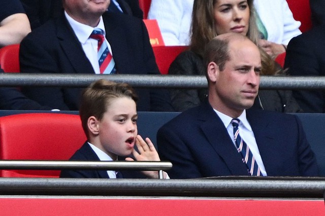Thân vương William chia sẻ lời khuyên của Hoàng tử bé Louis dành cho đội tuyển Anh trước thềm Euro 2024- Ảnh 3.