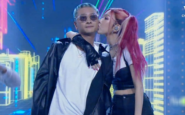 Nữ ca sĩ Vbiz "ở ẩn" suốt 2 năm qua: Gương mặt khác lạ, mối quan hệ với rapper kém 6 tuổi gây xôn xao - Ảnh 8.
