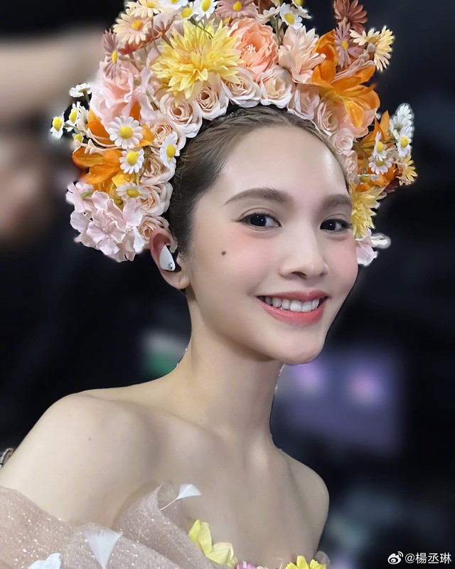 "Giáo chủ khả ái" đình đám một thời: Bị cấm sóng 7 năm vì vạ miệng, visual gây ngỡ ngàng ở tuổi 40- Ảnh 10.