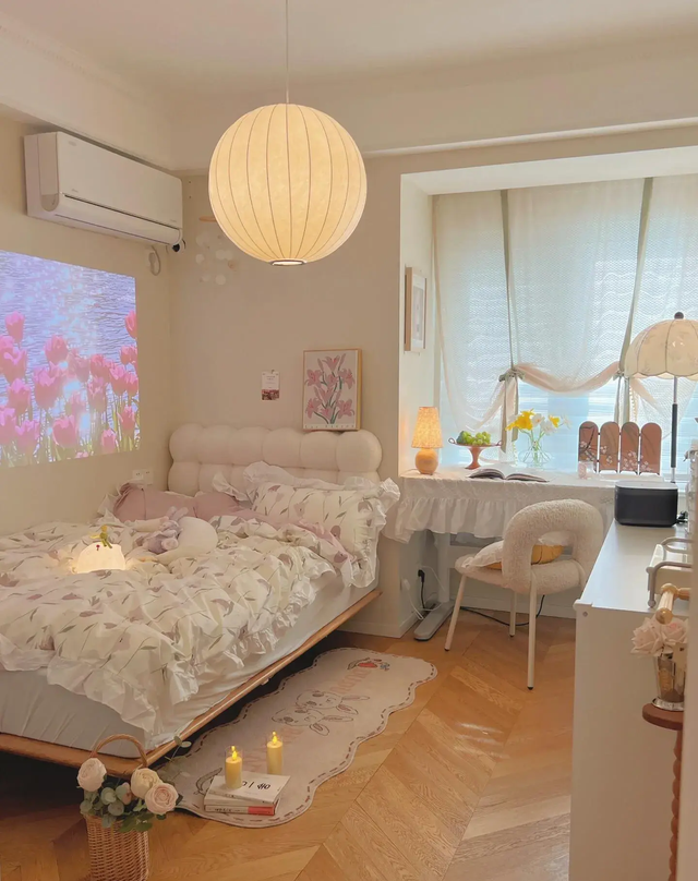 Chủ nhân "bánh bèo" và căn hộ tông hồng trắng xinh như ảnh trên Pinterest: Ai ngắm xong cũng phải "thả tim"- Ảnh 14. Chủ nhân "bánh bèo" và căn hộ tông hồng trắng xinh như ảnh trên Pinterest: Ai ngắm xong cũng phải "thả tim"- Ảnh 14.