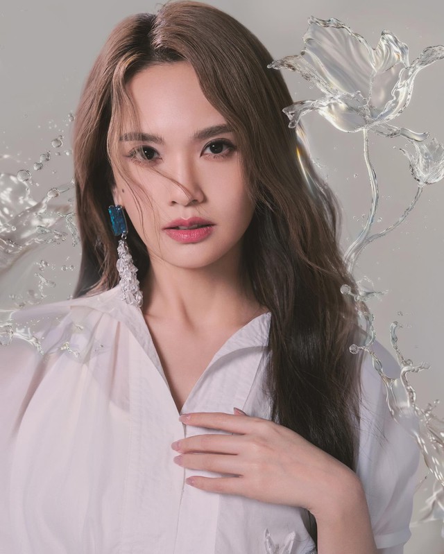 "Giáo chủ khả ái" Dương Thừa Lâm đang hát thì rơi phụ kiện, xử lý thế nào mà fan đồng loạt tặng điểm 10?- Ảnh 8.