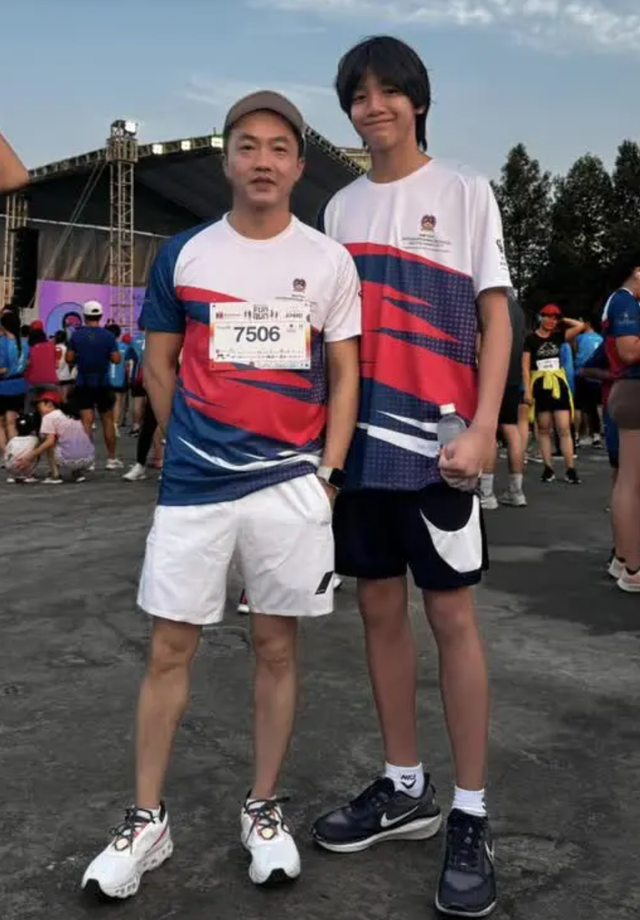 "Cậu ấm" Subeo lộ diện với chiều cao khủng, được Cường Đô La nhắn nhủ tình cảm trong ngày sinh nhật- Ảnh 3.