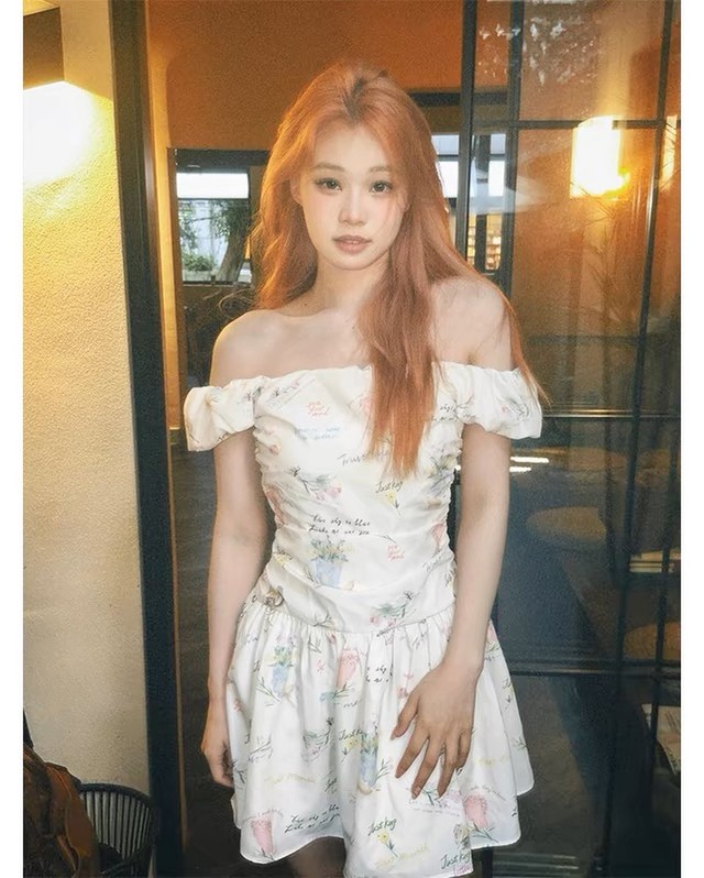 Rosé xinh đẹp quá mức quy định mỗi lần diện váy điệu- Ảnh 14. Rosé xinh đẹp quá mức quy định mỗi lần diện váy điệu- Ảnh 14.