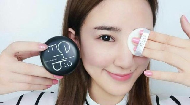 7 "bà hoàng" trong làng phấn phủ: Kiềm dầu ngày hè cực tốt, giấy thấm dầu không có cửa!- Ảnh 6.