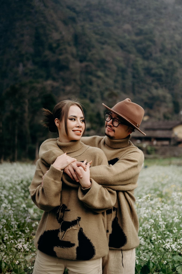 "Nóc nhà" cực xịn của 1 anh tài: Dancer nổi tiếng dựng bài cho Hoàng Thùy Linh, chuyện tình "thầy- trò" ai cũng ngưỡng mộ- Ảnh 11. "Nóc nhà" cực xịn của 1 anh tài: Dancer nổi tiếng dựng bài cho Hoàng Thùy Linh, chuyện tình "thầy- trò" ai cũng ngưỡng mộ- Ảnh 11.