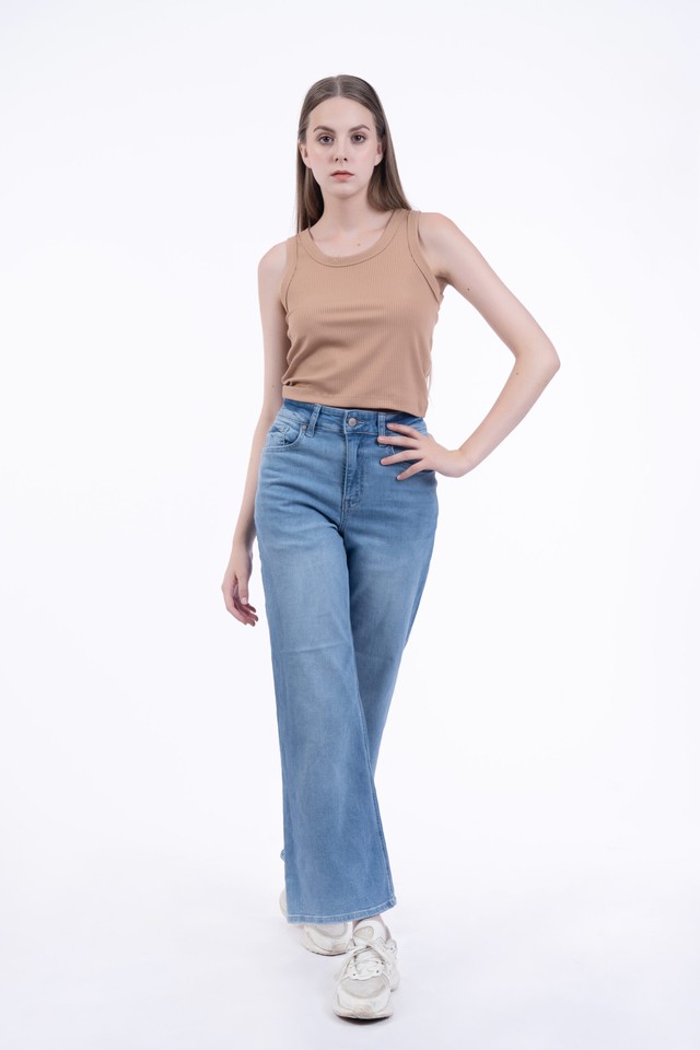 Kim Ji Won có 10 set đồ với áo trắng chuẩn gu nàng công sở: Từ casual tới sang chảnh đều rất nữ tính- Ảnh 21.