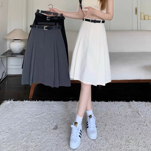 Nàng chân to mặc gì để hack dáng, tôn chân?- Ảnh 19. Nàng chân to mặc gì để hack dáng, tôn chân?- Ảnh 19.