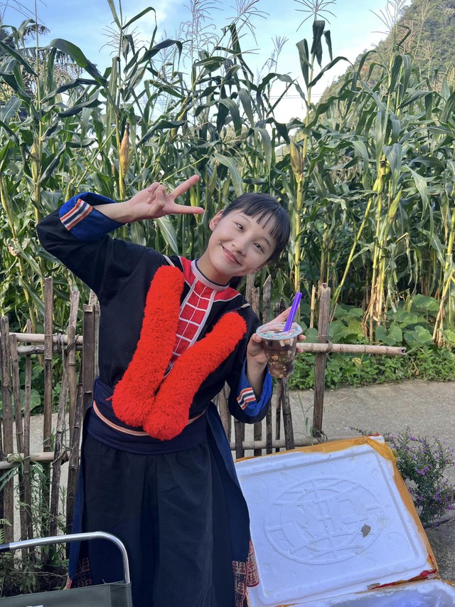 Hé lộ lý do Chải không cho Pu lên thành phố học: Hết làm "tiểu tam" lại cặp kè với 2 anh trai đình đám!- Ảnh 2. Hé lộ lý do Chải không cho Pu lên thành phố học: Hết làm "tiểu tam" lại cặp kè với 2 anh trai đình đám!- Ảnh 2.