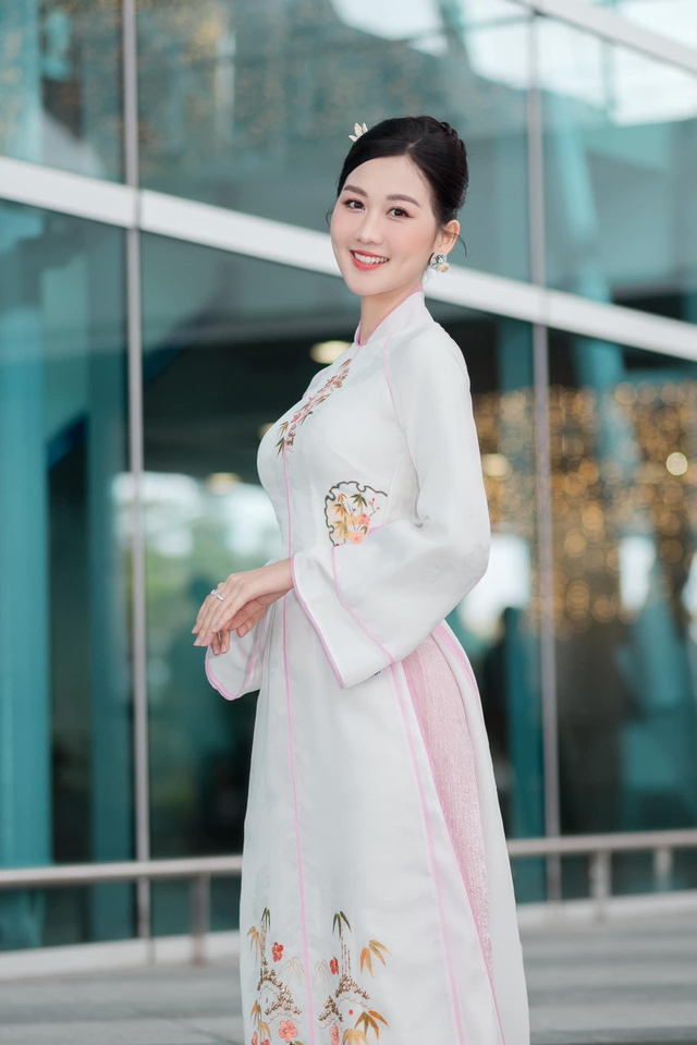 Tân Hoa hậu Miss Grand Vietnam 2024: Giỏi tiếng Hàn, từng "gây sốt" mạng xã hội với màn hát và rap- Ảnh 8. Tân Hoa hậu Miss Grand Vietnam 2024: Giỏi tiếng Hàn, từng "gây sốt" mạng xã hội với màn hát và rap- Ảnh 8.