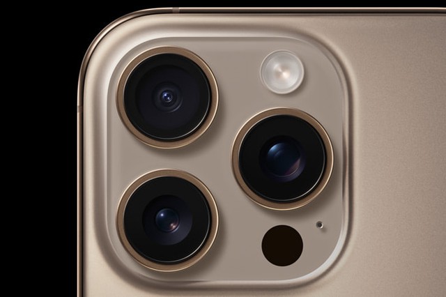 Apple ra mắt iPhone 16 Pro và iPhone 16 Pro Max- Ảnh 3. Apple ra mắt iPhone 16 Pro và iPhone 16 Pro Max- Ảnh 3.