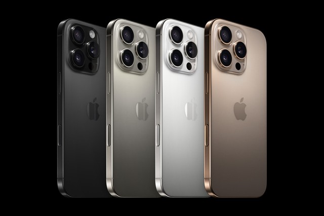 Apple ra mắt iPhone 16 Pro và iPhone 16 Pro Max- Ảnh 2. Apple ra mắt iPhone 16 Pro và iPhone 16 Pro Max- Ảnh 2.