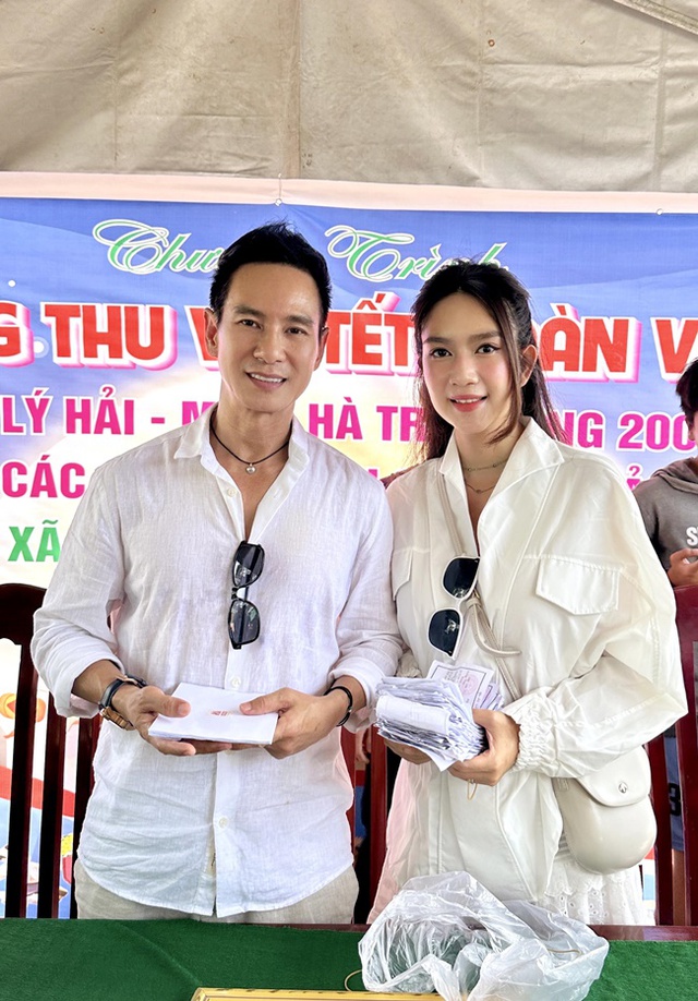 Thêm hơn 30 sao Việt đồng lòng đóng góp hàng tỷ đồng hỗ trợ bà con vùng bão lũ- Ảnh 28. Thêm hơn 30 sao Việt đồng lòng đóng góp hàng tỷ đồng hỗ trợ bà con vùng bão lũ- Ảnh 28.