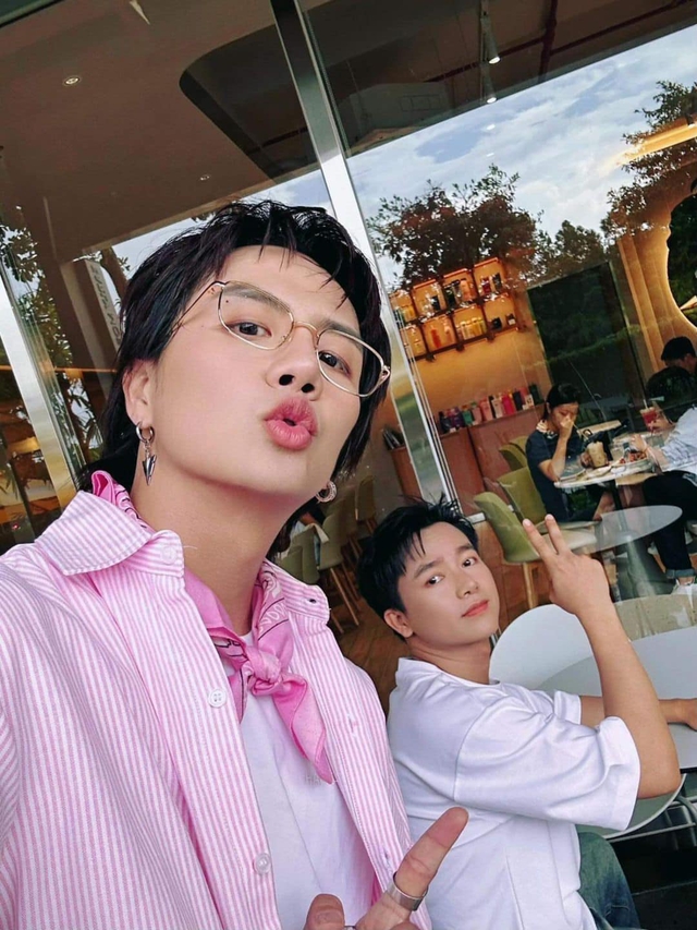 2 Anh Trai đối thủ bị "ném đá" vì cùng 1 kịch bản tình ái, fan "tan đàn xẻ nghé" khẩu chiến tưng bừng- Ảnh 15. 2 Anh Trai đối thủ bị "ném đá" vì cùng 1 kịch bản tình ái, fan "tan đàn xẻ nghé" khẩu chiến tưng bừng- Ảnh 15.