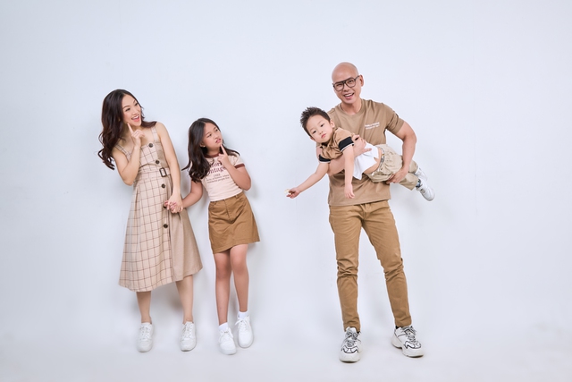 Trò chuyện với "hậu phương" của anh tài Phan Đinh Tùng: Chúng tôi kết thúc mâu thuẫn bằng một cái ôm- Ảnh 4. Trò chuyện với "hậu phương" của anh tài Phan Đinh Tùng: Chúng tôi kết thúc mâu thuẫn bằng một cái ôm- Ảnh 4.