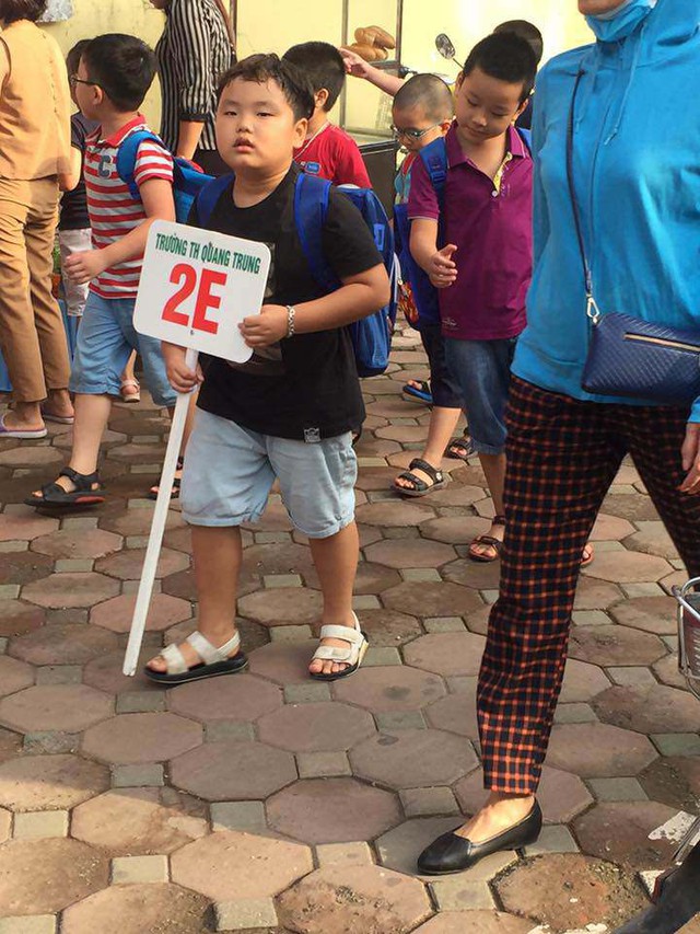 Hot lại loạt meme huyền thoại cậu bé tiểu học Hot lại loạt meme huyền thoại cậu bé tiểu học