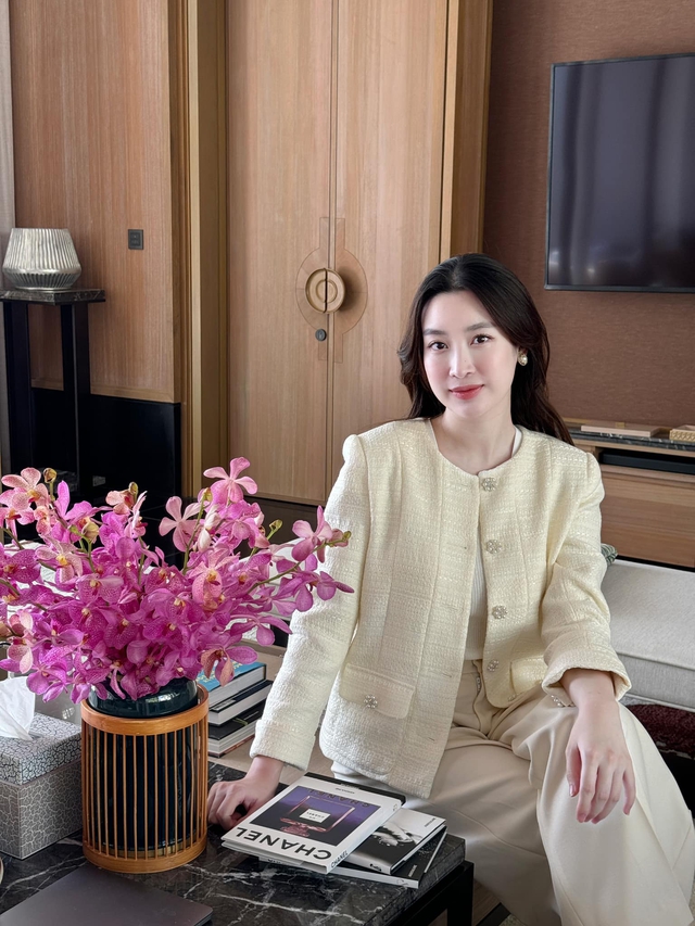Hơn nửa triệu người vào xem ái nữ nhà Đỗ Mỹ Linh làm 1 hành động, bố đại gia cũng phải ngỡ ngàng- Ảnh 4.