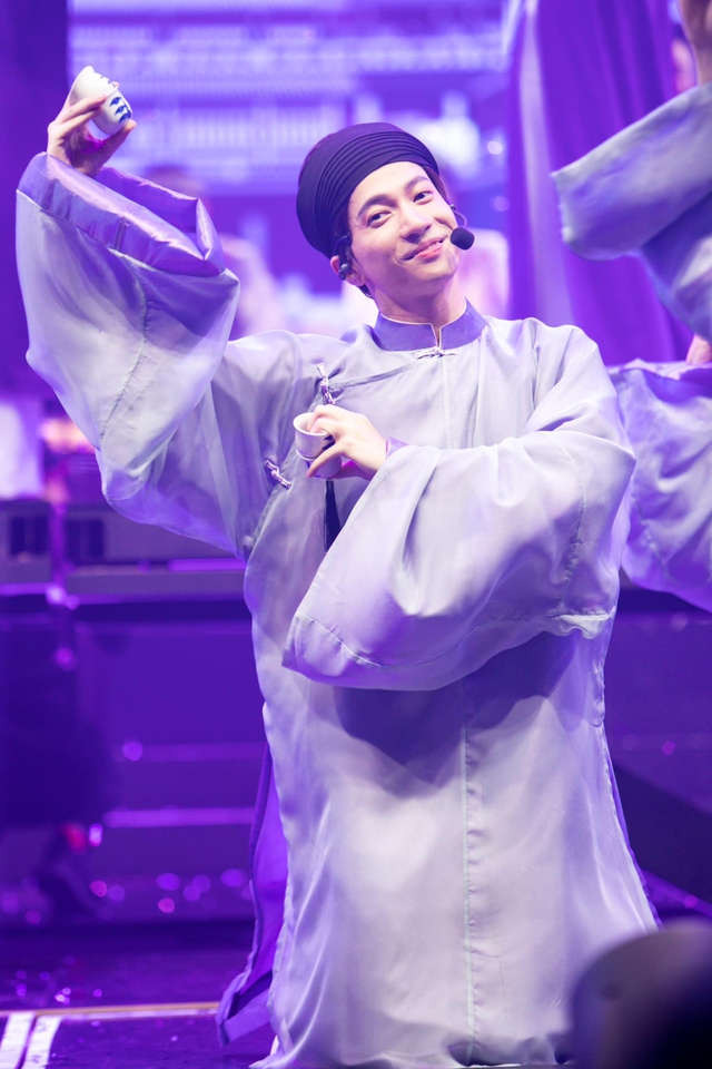 1 bức ảnh dấy nghi vấn hẹn h&ograve; của 2 cặp đ&ocirc;i Vbiz- Ảnh 7.