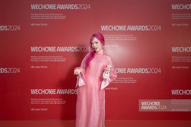 Cuộc chiến phụ kiện áo dài của vũ trụ mỹ nữ tại WeChoice Awards 2024 đẹp không tưởng!- Ảnh 14.