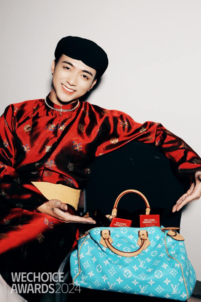 1 thập kỷ càn quét WeChoice Awards của "hoàng tử" SOOBIN- Ảnh 2.