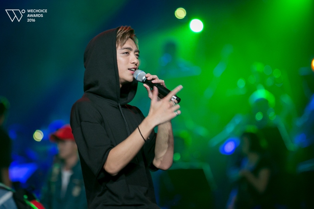 1 thập kỷ càn quét WeChoice Awards của "hoàng tử" SOOBIN- Ảnh 4.