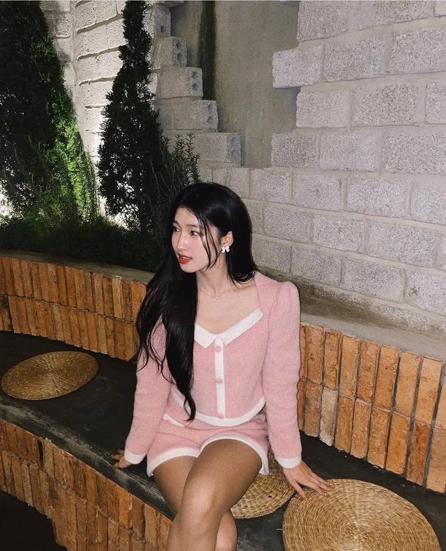 Số mệnh "phượng hoàng" nhưng Phương Nhi lại si mê đồ bình dân- Ảnh 3. Số mệnh "phượng hoàng" nhưng Phương Nhi lại si mê đồ bình dân- Ảnh 3.